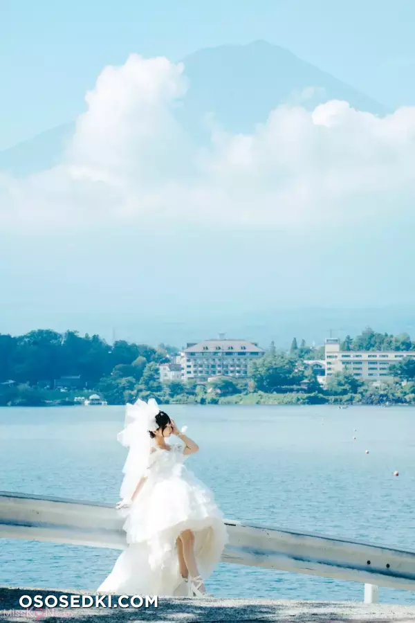 蠢沫沫 (chunmomo): 《夏想》下 (191 photos) - 174
