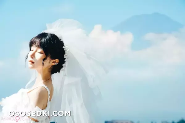 蠢沫沫 (chunmomo): 《夏想》下 (191 photos) - 175