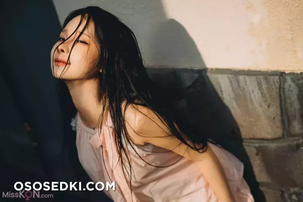蠢沫沫 (chunmomo): 《夏想》下 (191 photos) - 40