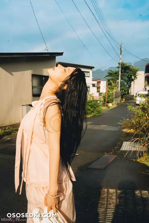 蠢沫沫 (chunmomo): 《夏想》下 (191 photos) - 41