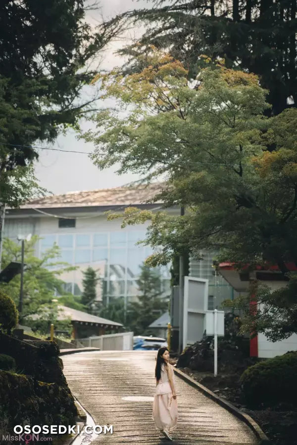 蠢沫沫 (chunmomo): 《夏想》下 (191 photos) - 50