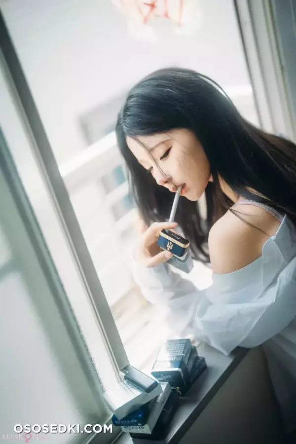蠢沫沫 (chunmomo): 《夏想》下 (191 photos) - 66