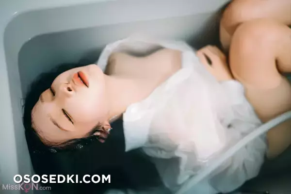 蠢沫沫 (chunmomo): 《夏想》下 (191 photos) - 97
