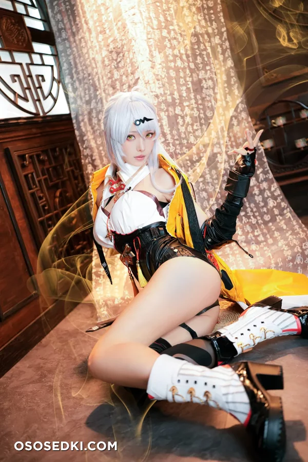 Ely Cosplay - Yixuan - Zenless Zone Zero - 12