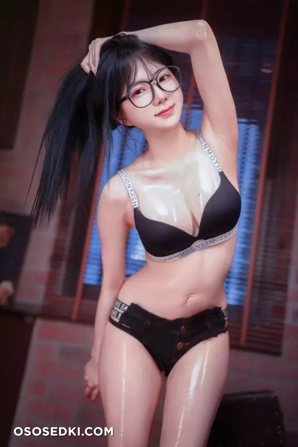 Sally多啦雪 Sally Dorasnow - RAINY LAUNDRY DAY - 27