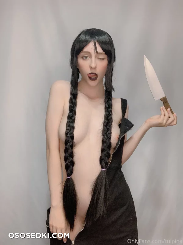 Tulpina - Wednesday Addams - The Addams Family - 6
