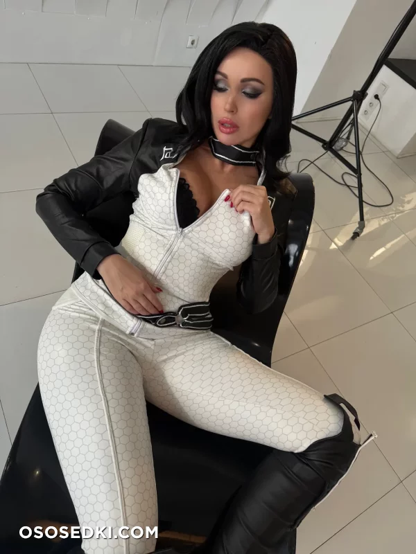Valery Himera - Miranda Lawson - Mass Effect - 4