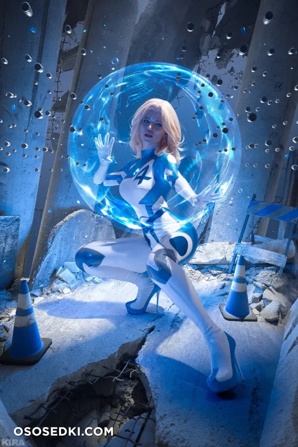 Lada Lyumos - Susan Storm  Invisible Woman - Fantastic Four - 6