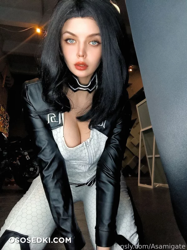 Julia Shuenkova  Asami Gate - Miranda Lawson - Mass Effect - 1