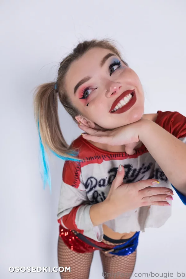 Brie Belle - Harley Quinn - Batman - 1