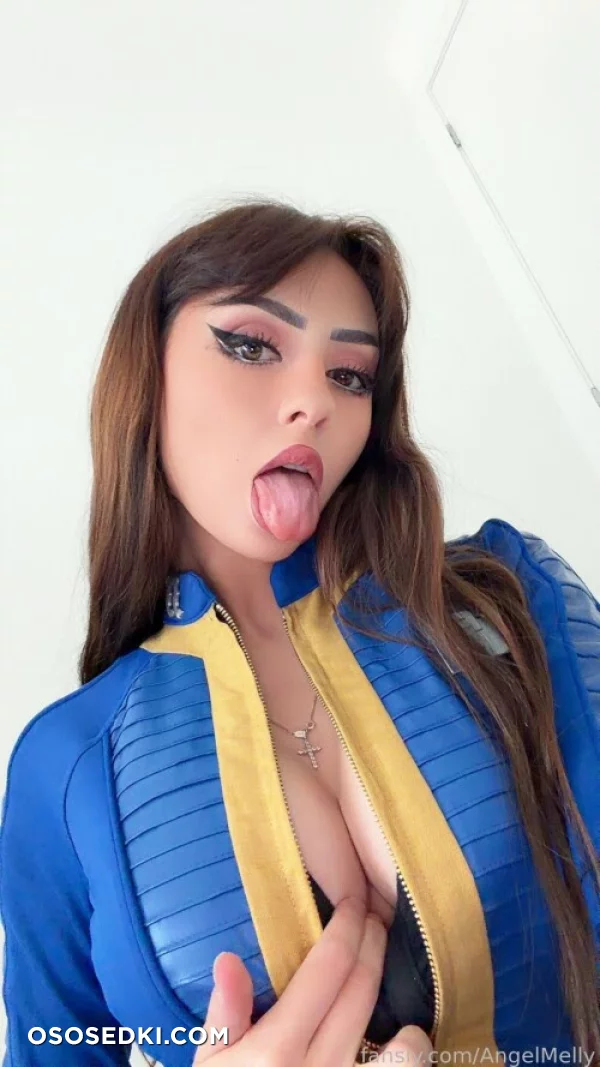 Angel Melly - Vault Girl - Fallout - 8