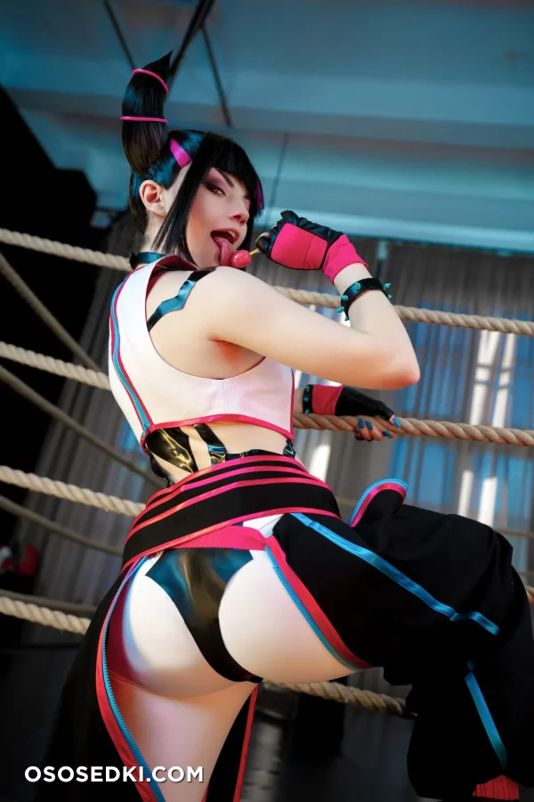Carry Key - Juri Han - Street Fighter - 38