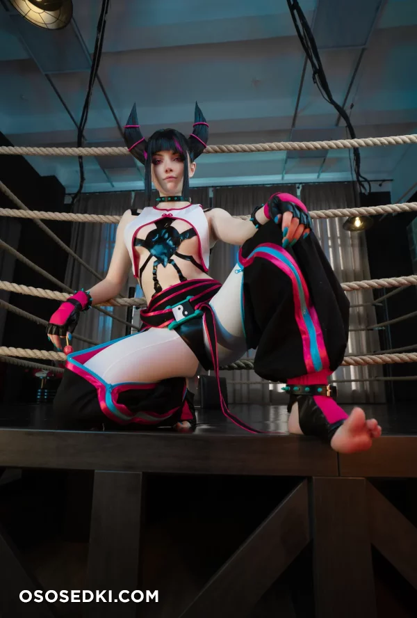 Carry Key - Juri Han - Street Fighter - 40