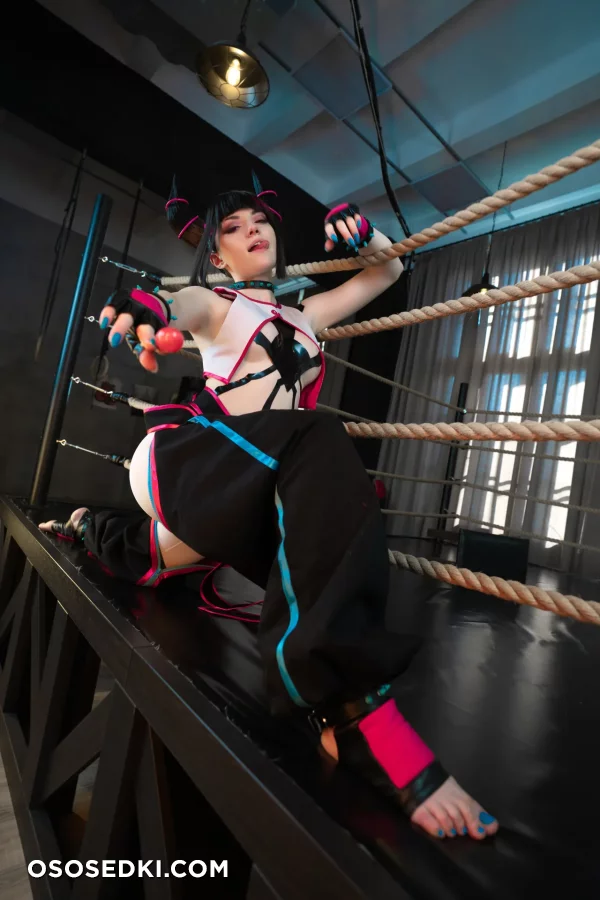 Carry Key - Juri Han - Street Fighter - 44