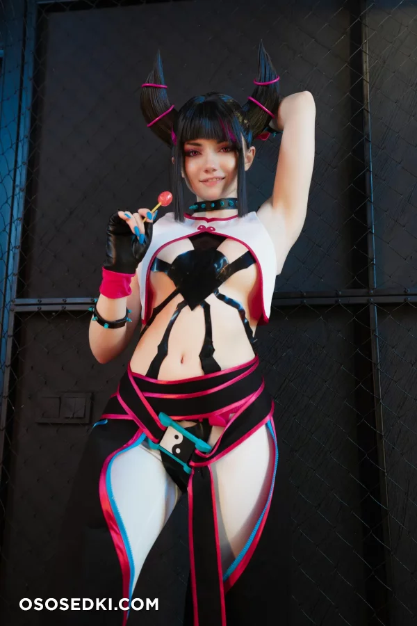 Carry Key - Juri Han - Street Fighter - 47