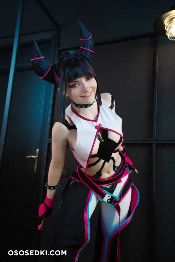 Carry Key - Juri Han - Street Fighter - 48