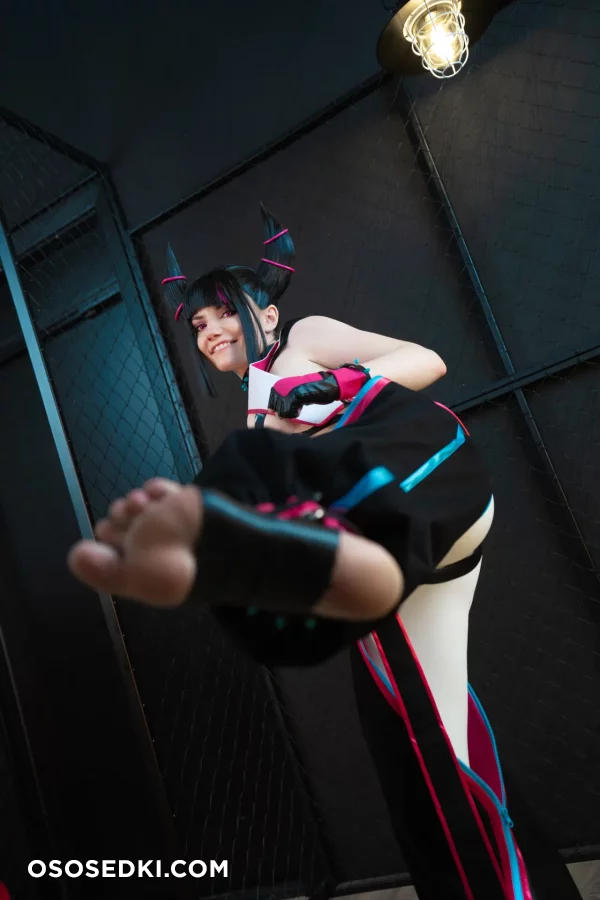 Carry Key - Juri Han - Street Fighter - 49