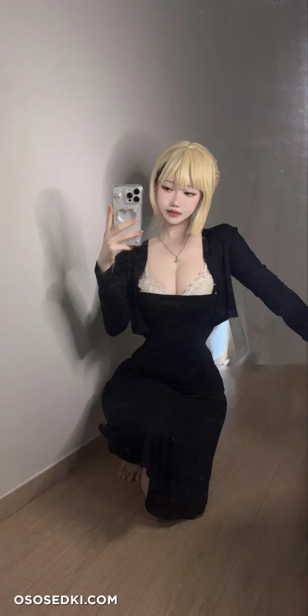 Evawxsh - Evelyn Chevalier - Zenless Zone Zero - 1