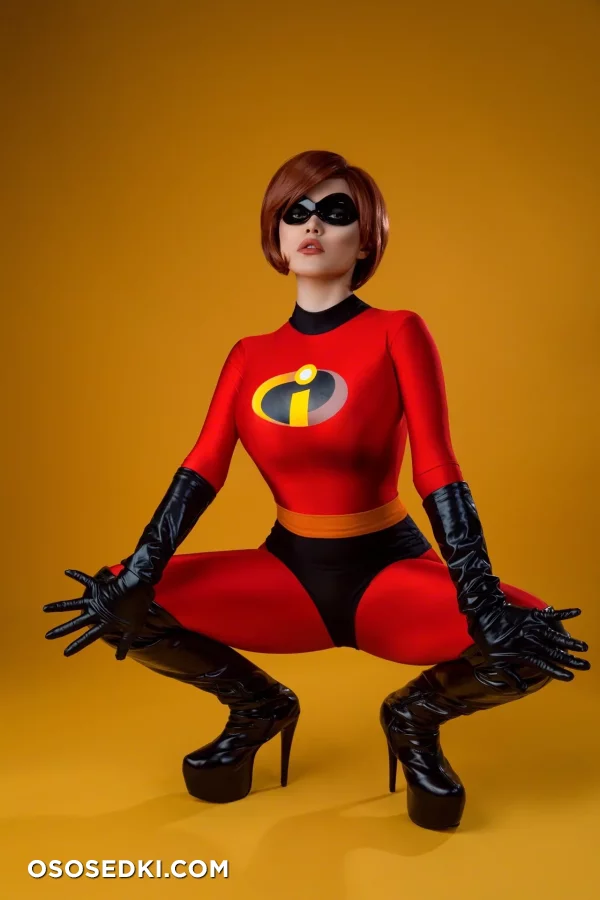 Kalinka Fox  Christina Fink - Helen Parr  Elastigirl - The Incredibles - 14
