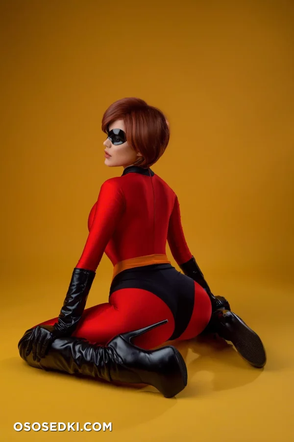 Kalinka Fox  Christina Fink - Helen Parr  Elastigirl - The Incredibles - 17
