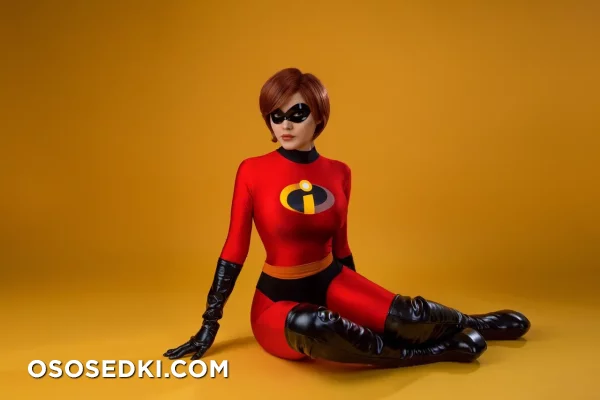 Kalinka Fox  Christina Fink - Helen Parr  Elastigirl - The Incredibles - 25