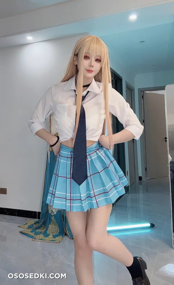 Jiuyan  Ajiuconbugugu - Marin Kitagawa - Sono Bisque Doll Wa Koi O Suru  My Dress-up Darling - 16