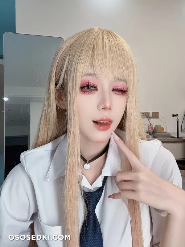 Jiuyan  Ajiuconbugugu - Marin Kitagawa - Sono Bisque Doll Wa Koi O Suru  My Dress-up Darling - 17