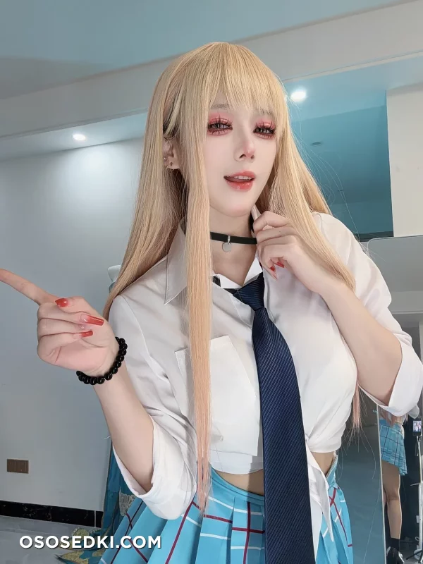 Jiuyan  Ajiuconbugugu - Marin Kitagawa - Sono Bisque Doll Wa Koi O Suru  My Dress-up Darling - 20
