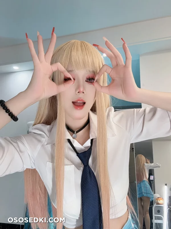 Jiuyan  Ajiuconbugugu - Marin Kitagawa - Sono Bisque Doll Wa Koi O Suru  My Dress-up Darling - 21