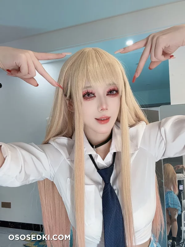 Jiuyan  Ajiuconbugugu - Marin Kitagawa - Sono Bisque Doll Wa Koi O Suru  My Dress-up Darling - 28