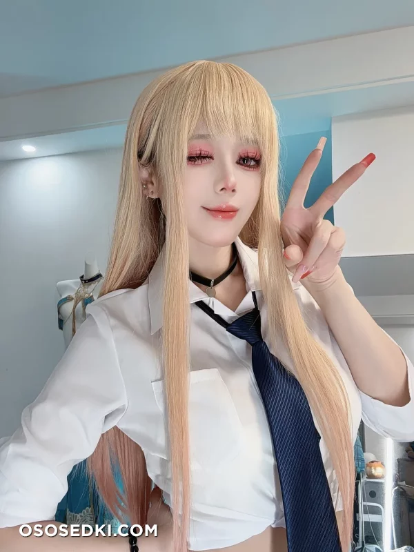 Jiuyan  Ajiuconbugugu - Marin Kitagawa - Sono Bisque Doll Wa Koi O Suru  My Dress-up Darling - 34