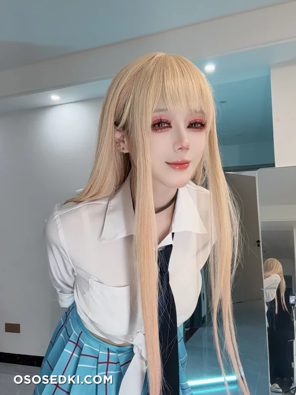 Jiuyan  Ajiuconbugugu - Marin Kitagawa - Sono Bisque Doll Wa Koi O Suru  My Dress-up Darling - 37