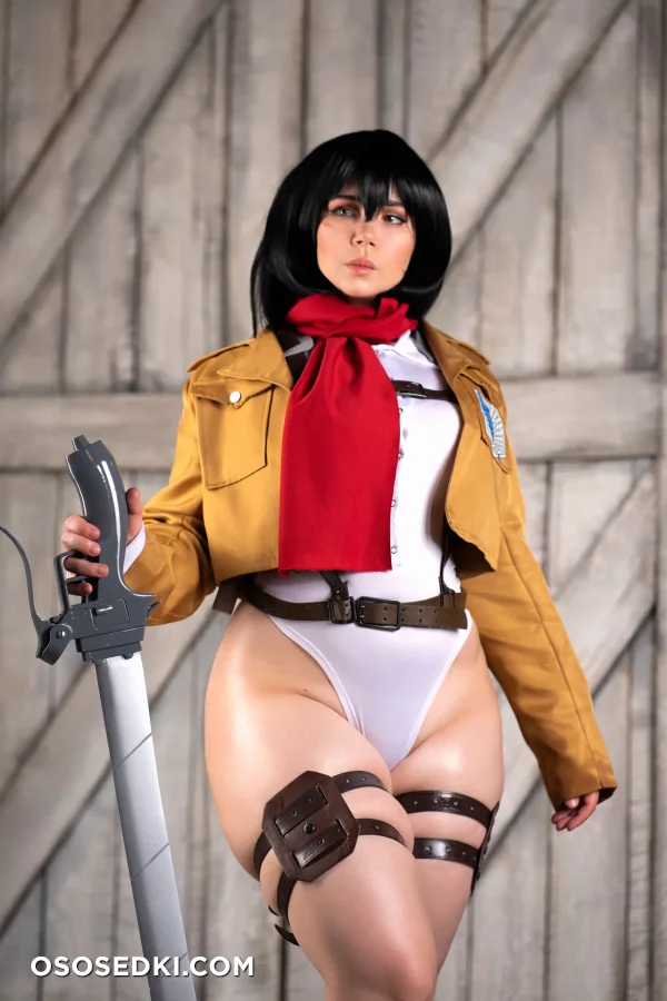 Elune - Mikasa Ackerman - Shingeki No Kyojin  Attack On Titan - 13