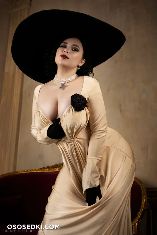 Elune - Alcina Dimitrescu - Resident Evil  Biohazard - 5