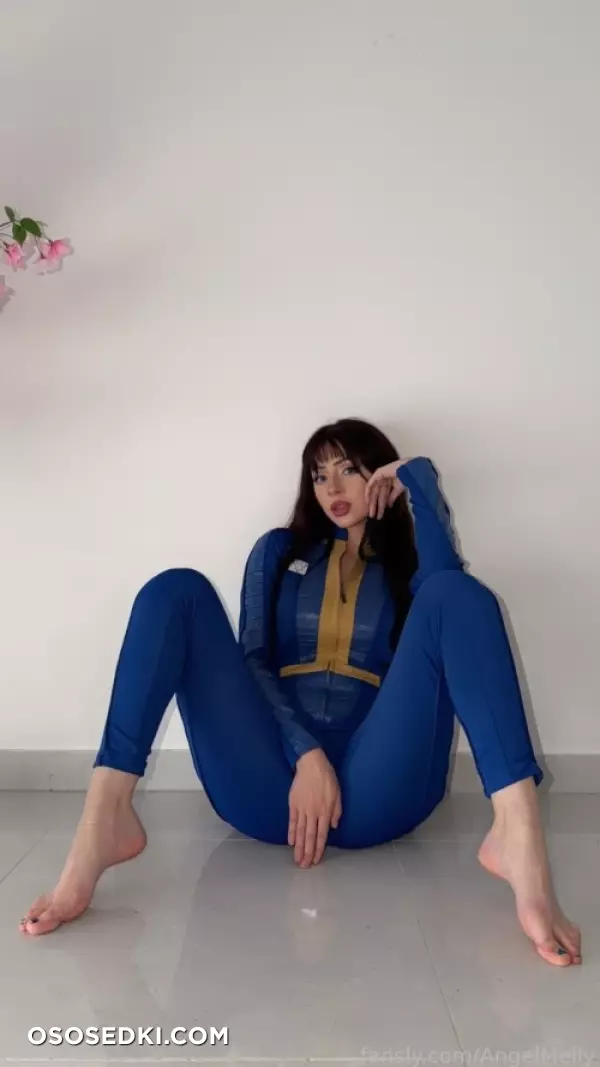 Angel Melly - Vault Dweller - 21