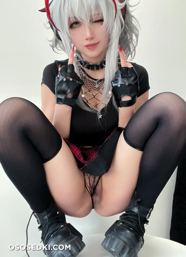 Jiaorouji Walkure - W - Arknights - 32