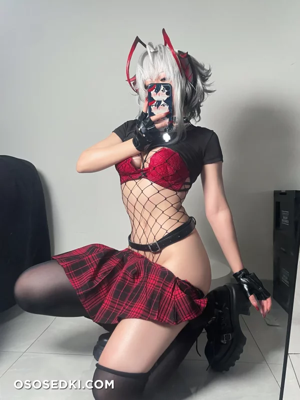 Jiaorouji Walkure - W - Arknights - 37