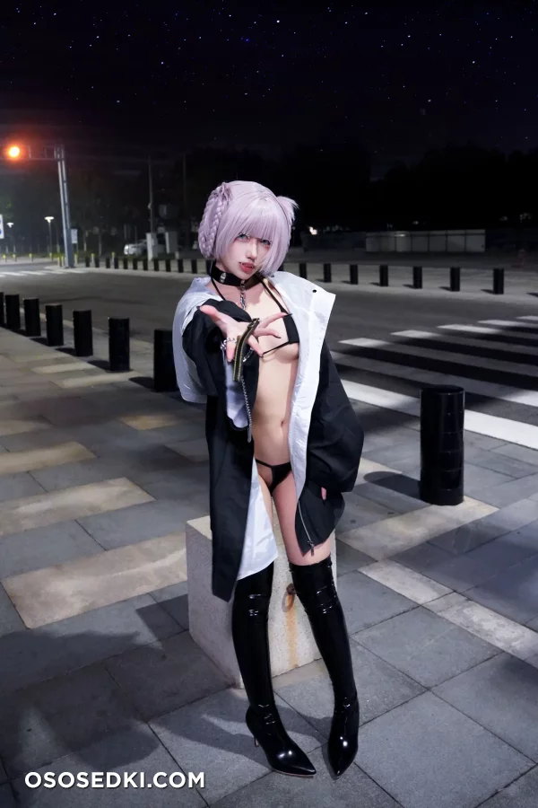 Jiaorouji Walkure - Nazuna Nanakusa - Yofukashi No Uta  Call Of The Night - 25