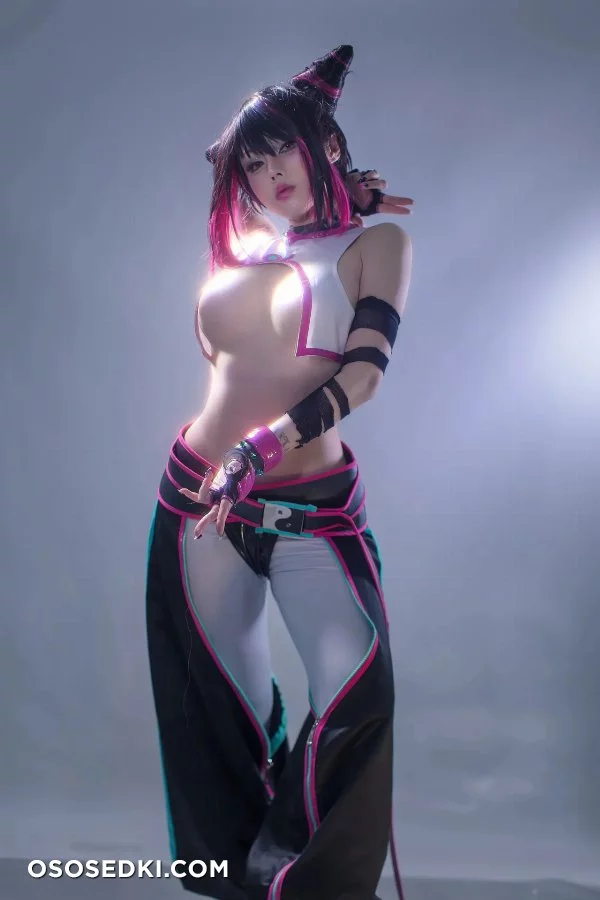 Titi Cosplay - Juri Han - Street Fighter - 16