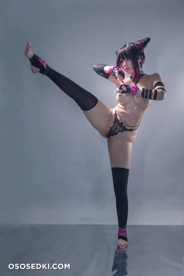 Titi Cosplay - Juri Han - Street Fighter - 40