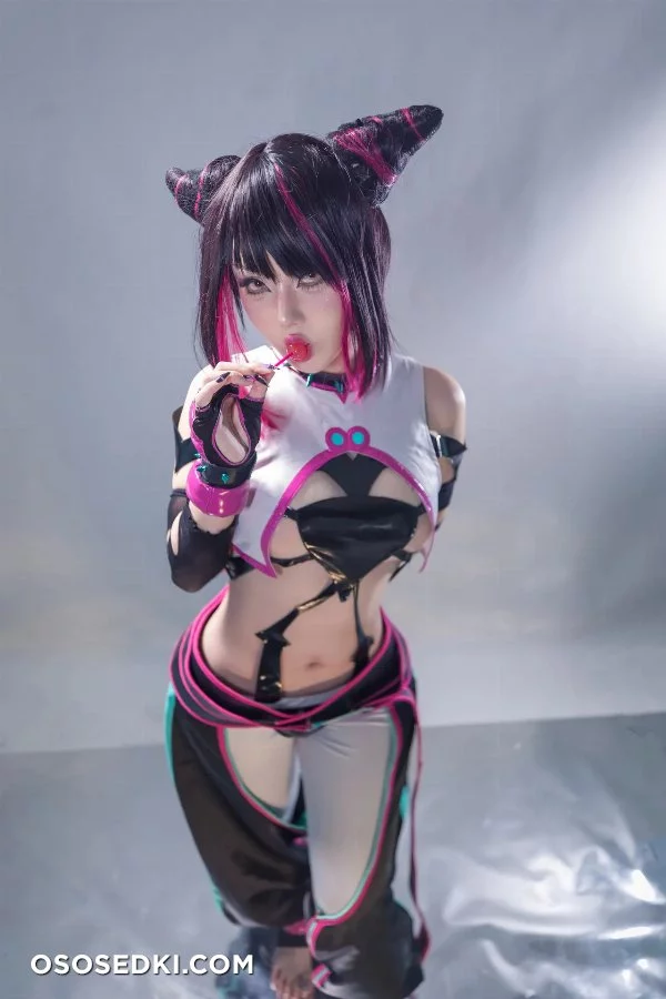 Titi Cosplay - Juri Han - Street Fighter - 6