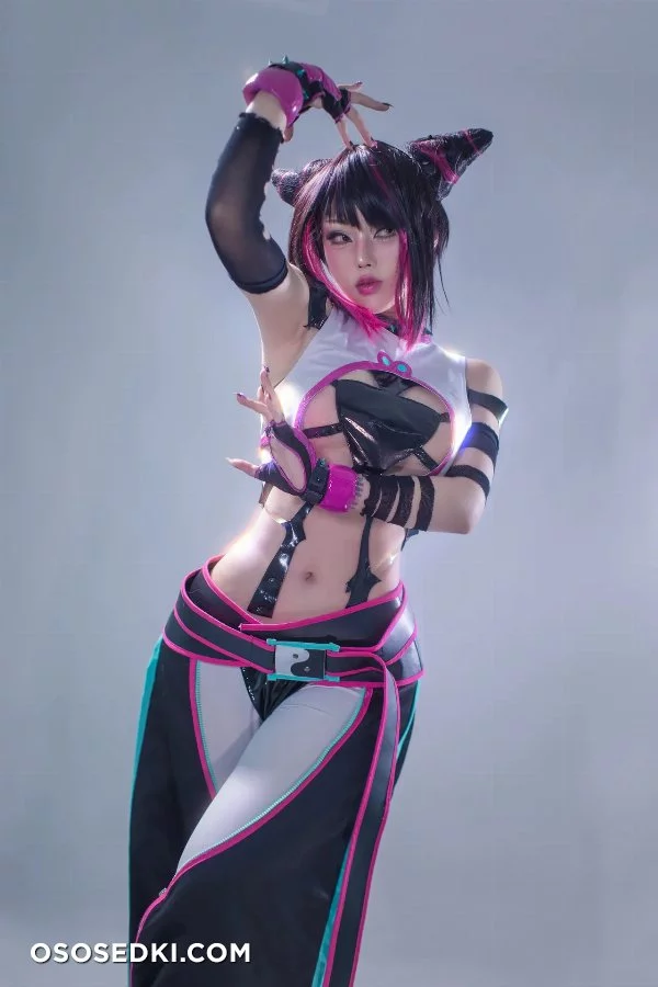 Titi Cosplay - Juri Han - Street Fighter - 88