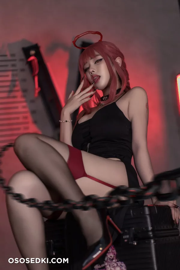 Titi Cosplay - Makima - Chainsaw Man - 10