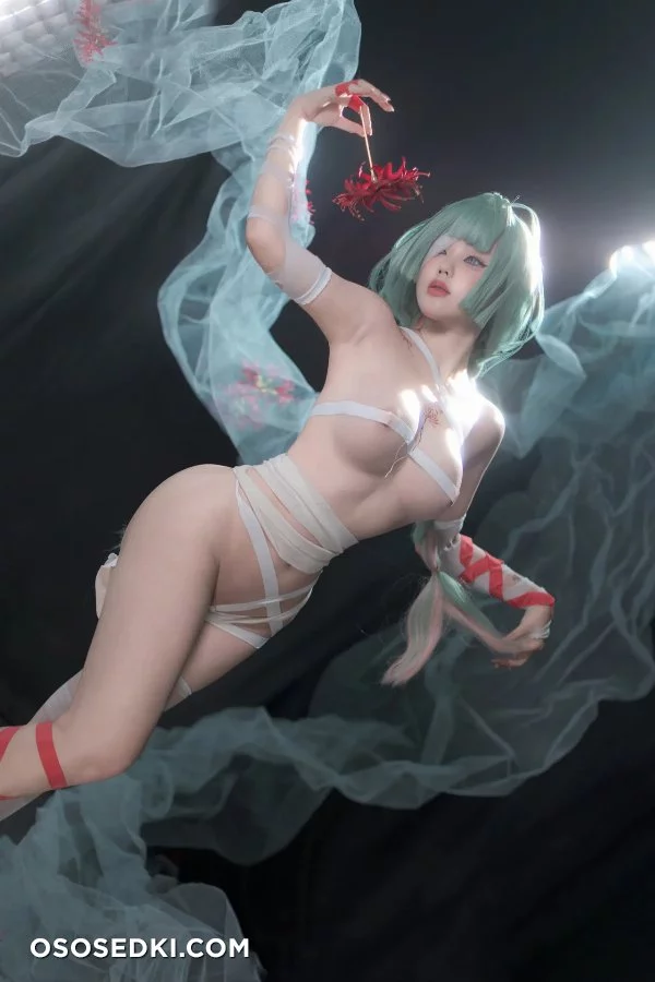 Titi Cosplay - Phrolova - Wuthering Waves - 11