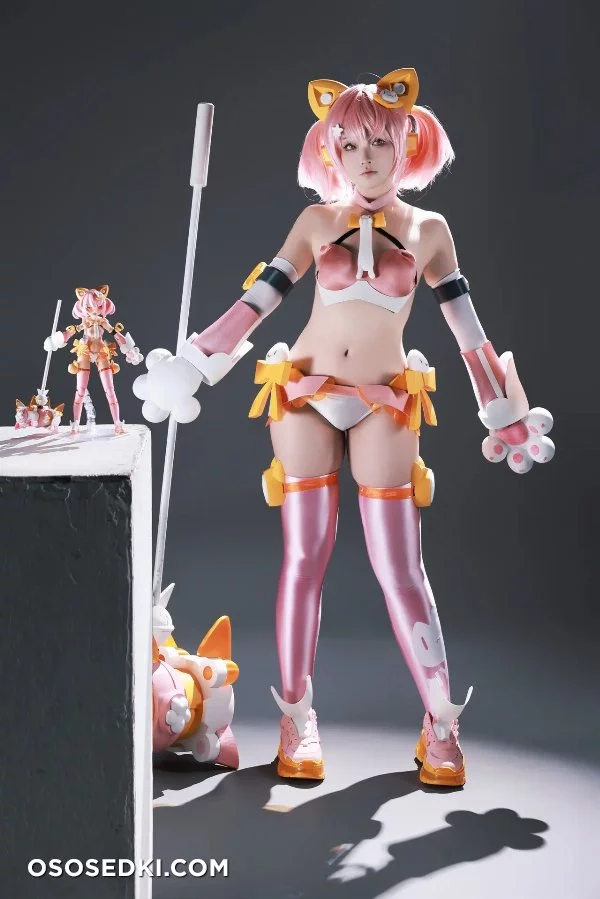 G44 Wa Kizutsukanai - Megami Device - 1