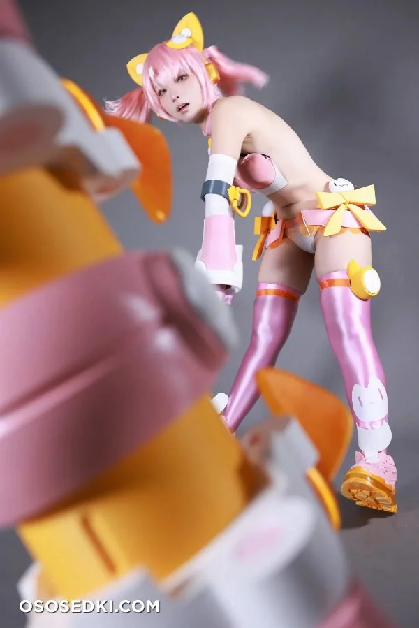 G44 Wa Kizutsukanai - Megami Device - 32