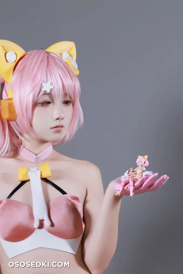 G44 Wa Kizutsukanai - Megami Device - 44