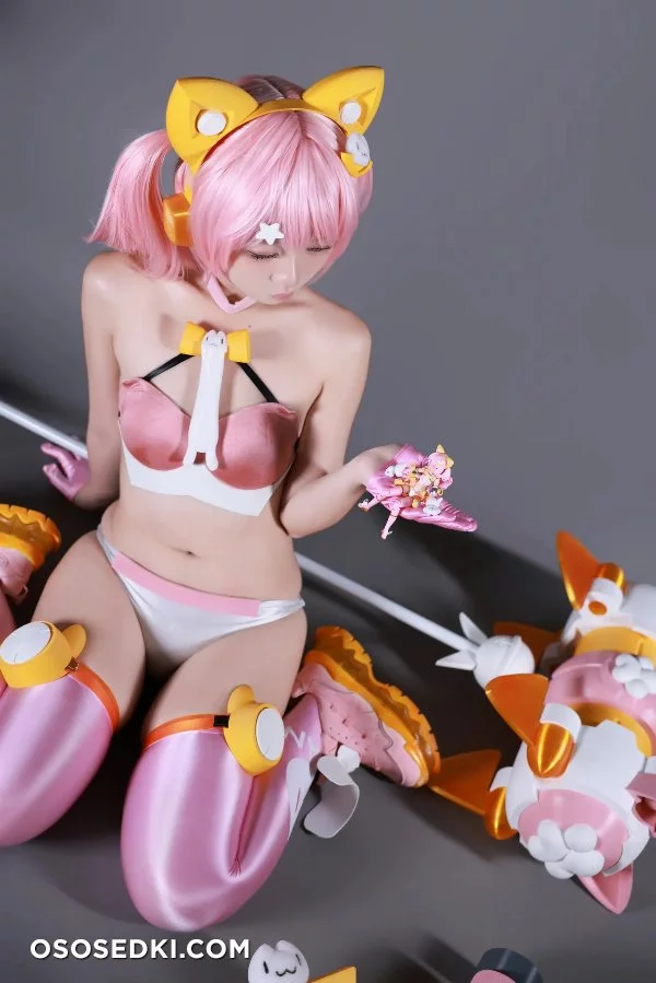G44 Wa Kizutsukanai - Megami Device - 45
