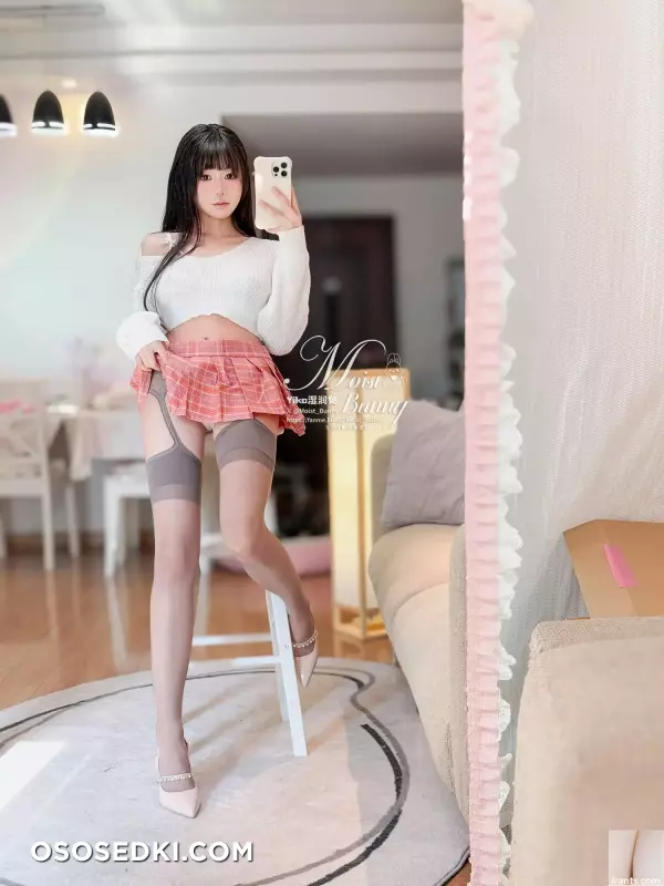 Welfare Girl Bite a Rabbit Girl  - 35