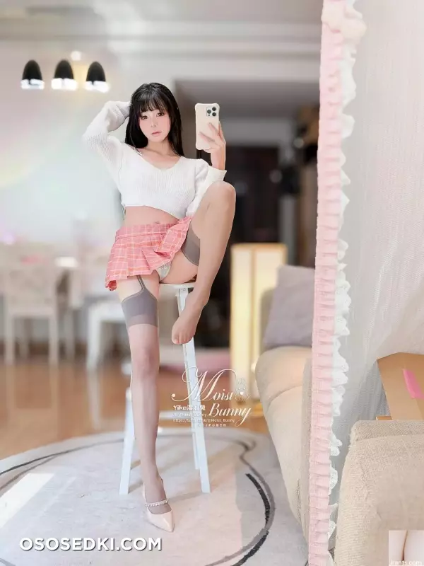 Welfare Girl Bite a Rabbit Girl  - 38